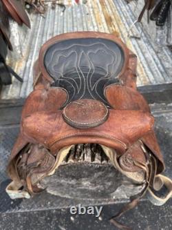 Vintage Western Saddle 15 Brown Tooled Leather Stirrups Horse Riding Cowboy