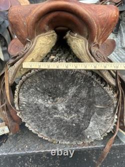 Vintage Western Saddle 15 Brown Tooled Leather Stirrups Horse Riding Cowboy