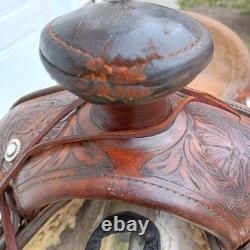 Vintage Western Show Saddle, Serial Number Stamped, Circle Y