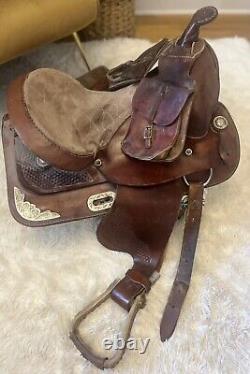 Vintage Western Star Saddle Shop Riding Saddle With Leather Carrying Bags #1444