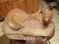 Vintage Western Tooled Leather Horse Saddle 15 seat size