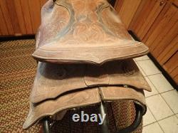 Vintage Western Tooled Leather Horse Saddle 15 seat size