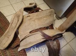 Vintage Western Tooled Leather Horse Saddle 15 seat size