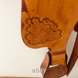 Vintage Western Trail Pleasure Horse Saddle Model 821 Hand Tooled Oak Leaf Pad