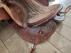 Vintage Youth Kids 12-13 Western Tooled Leather Ranch Riding Saddle Horse Pony