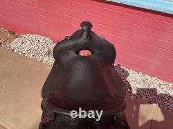 Vintage early rodeo/ranch bronc riding Hamley style saddle! Display or use