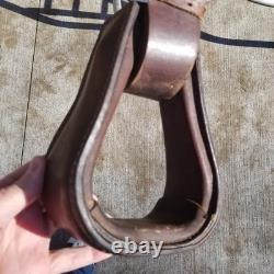 Vintage full size horse saddle Mustang Simco 3107 brown LEATHER & TOOLED