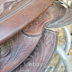 Vintage full size horse saddle brown LEATHER & WOOD