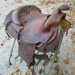 Vintage full size horse saddle brown LEATHER & WOOD