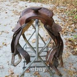 Vintage full size horse saddle brown LEATHER & WOOD