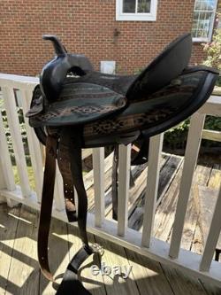 WESTERN SADDLE USED Horse Saddle Please read