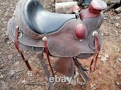 Wade Tree Saddle Custom 17 (Needs Repair)