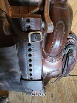 Western Handmade Caldwell Ranch Saddle Square Skirt 16 Inch