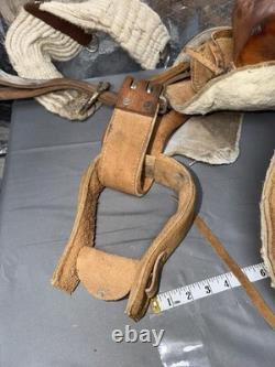 Western Horse Rough Out Saddle Adult Brown Leather Traditional Roping Trail