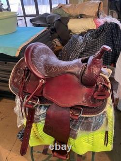 Western Leather Horse Saddle Hand Tooling Carved Pleasure Trail Riding Tack