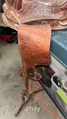 Western Leather Saddle