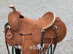 Western Ranch Saddle with Leather Seat & Stirrups Durable Cowboy Riding Tack
