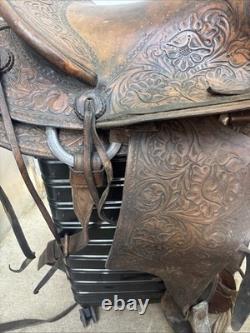 Western Saddle 15 Imprinted Leather Used
