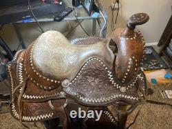 Western Saddle 15 Seat Unknown Brand And Make