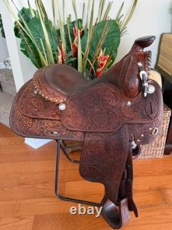 Western Saddle Champion Turf Equitation 15.5 Hand Tooled & Saddle Bag Excellent