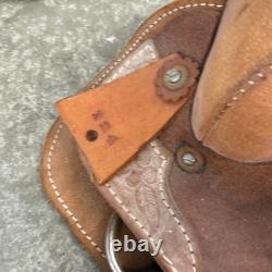 Western Saddle Leather Saddle 17 x 21 See Pics