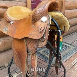 Western Saddle Pullman Continental 16 seat Reining trail Light Oil Padded Seat
