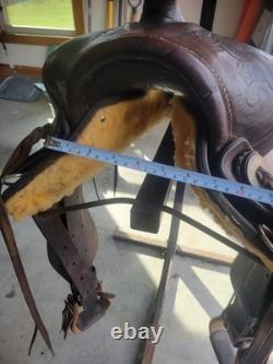 Western Saddle Saddle King of Texas 15in seat