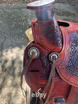 Western Saddle Triple T Decorative Tooled Leather Horse Saddle