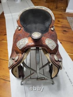 Western Show Saddle