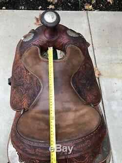 Western Show Saddle Size 15 Excellent Condition