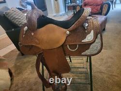Western Show saddle exceptionally beautiful Circle Y 16' headstall, Reins Etc