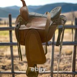 Western Style Riding Saddle, Leather & Sheepskin, C. Anderson Performance Cinch