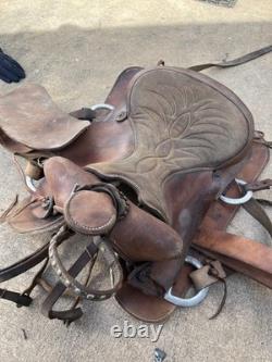 Western Style Sattle 1520 15 Inch