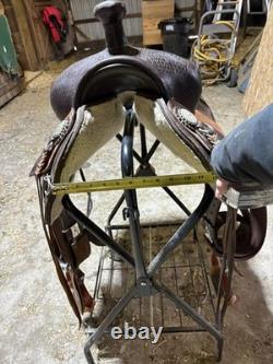 Western Trail Saddle 15in Seat Great Condition