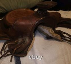 Western Vintage Saddle Leather Horse Rider Used Movie Prop Country Cowboy Pony