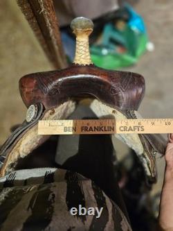 Western barrel racing saddle Lamb saddle co. 16