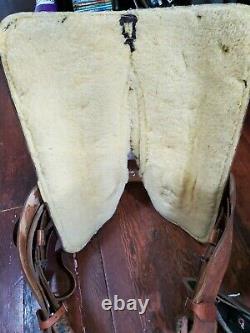 Western pleasure saddle tan leather