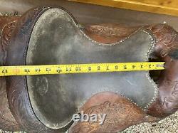 Western roping saddle, used, flaws, see pics for measurements & condition