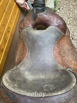 Western roping saddle, used, flaws, see pics for measurements & condition