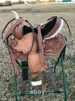 Western saddle 15 16 17 18 used lesther horse pleasure barrel ra Tooled Tack Set