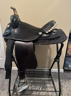 Western saddle 15 used