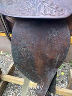Western saddle, Utahn brand, flaws, see pics for measurements & condition