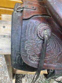 Western saddle, Utahn brand, flaws, see pics for measurements & condition