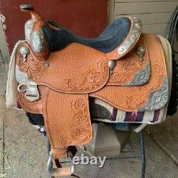 Western show saddle 16 used
