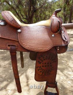 Western trophy saddle, 15.5
