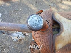 Western trophy saddle, 15.5