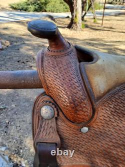 Western trophy saddle, 15.5