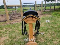 Wintec Synthetic 15 Western Draft Size Light Weight Trail Horse Saddle