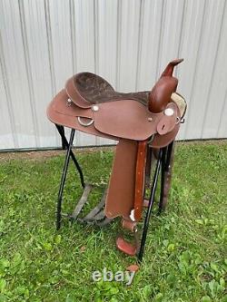 Wintec Western saddle 17 SQHB