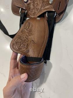 Youth Kid Western Barrel Trail Saddle Floral Tooled Leather Purple Suede Seat